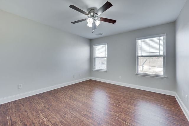 735 Tulip Grove Rd Apt 302, Hermitage, TN 37076