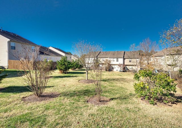 735 Tulip Grove Rd Apt 302, Hermitage, TN 37076