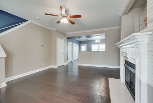 735 Tulip Grove Rd Apt 302, Hermitage, TN 37076