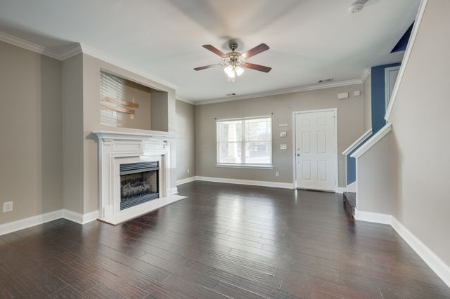 735 Tulip Grove Rd Apt 302, Hermitage, TN 37076