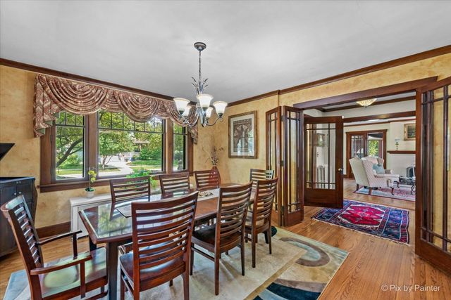 585 Park Street, Elgin, IL 60120