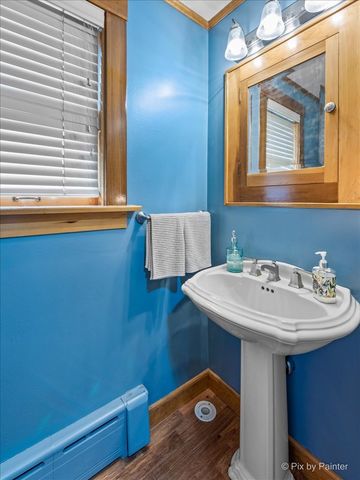 585 Park Street, Elgin, IL 60120