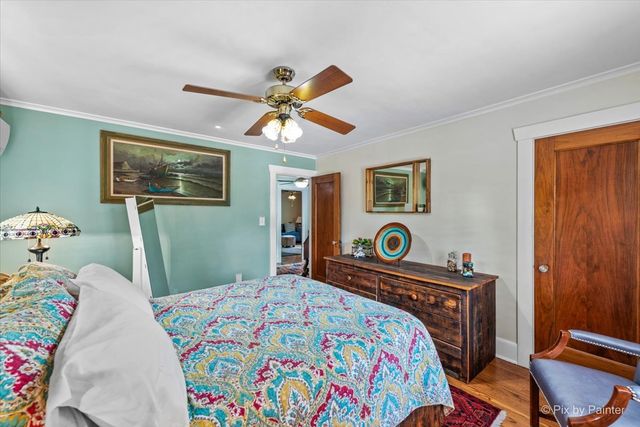 585 Park Street, Elgin, IL 60120