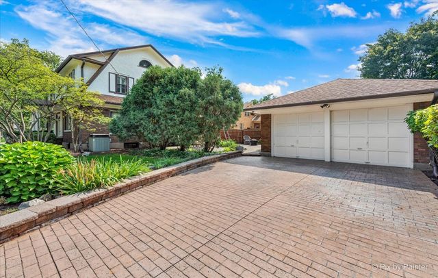 585 Park Street, Elgin, IL 60120