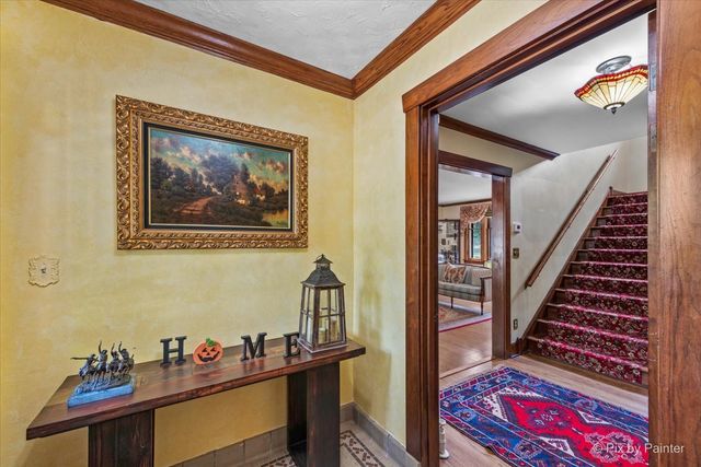 585 Park Street, Elgin, IL 60120