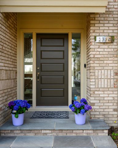 2380 Galaxy Way, Lake Orion Twp, MI 48360