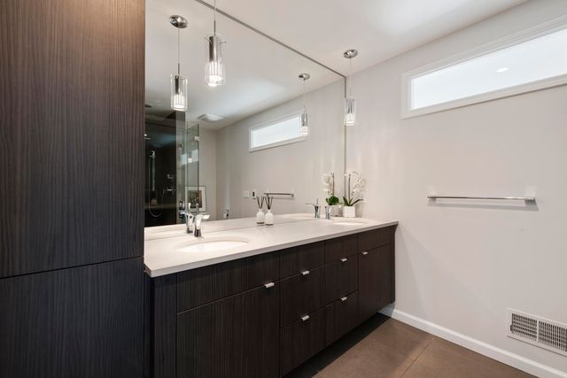 2380 Galaxy Way, Lake Orion Twp, MI 48360