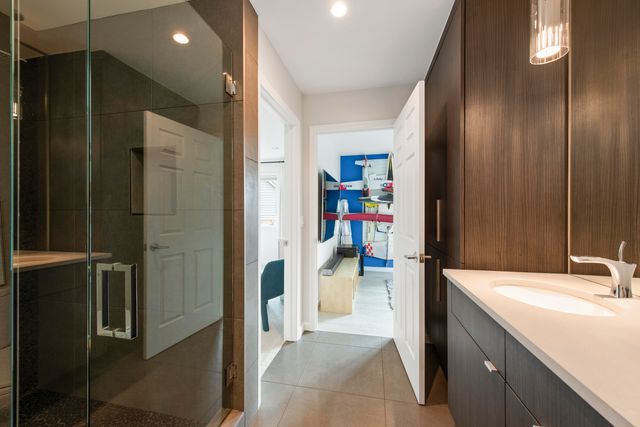 2380 Galaxy Way, Lake Orion Twp, MI 48360