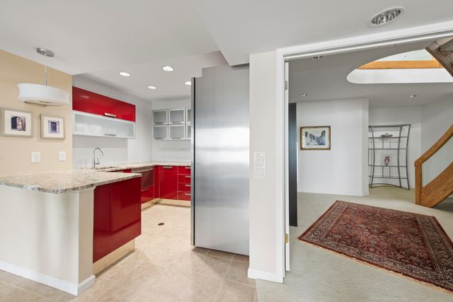 2380 Galaxy Way, Lake Orion Twp, MI 48360
