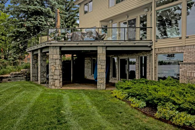 2380 Galaxy Way, Lake Orion Twp, MI 48360