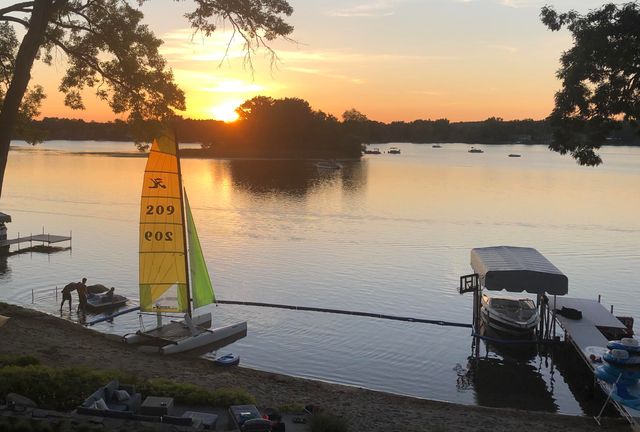 2380 Galaxy Way, Lake Orion Twp, MI 48360
