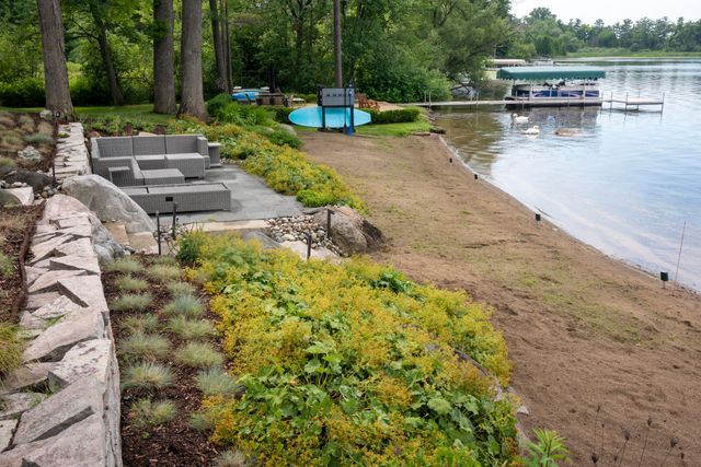 2380 Galaxy Way, Lake Orion Twp, MI 48360