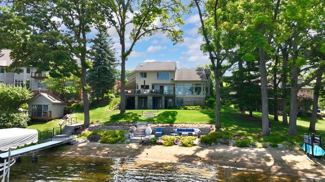 2380 Galaxy Way, Lake Orion Twp, MI 48360