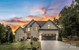 893 Players Ridge Road, Hickory, NC 28601