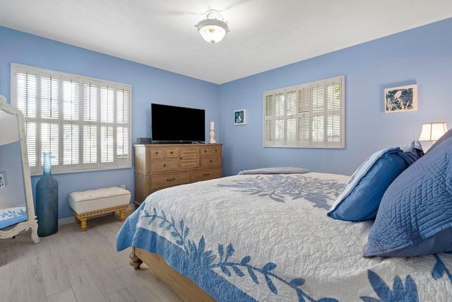 1030 Langer Way 5, Delray Beach, FL 33483