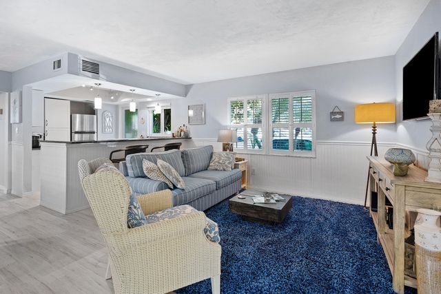 1030 Langer Way 5, Delray Beach, FL 33483