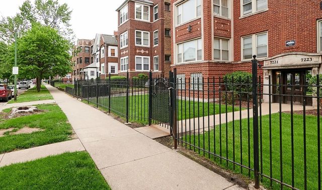 7223 S Euclid Avenue 1C, Chicago, IL 60649