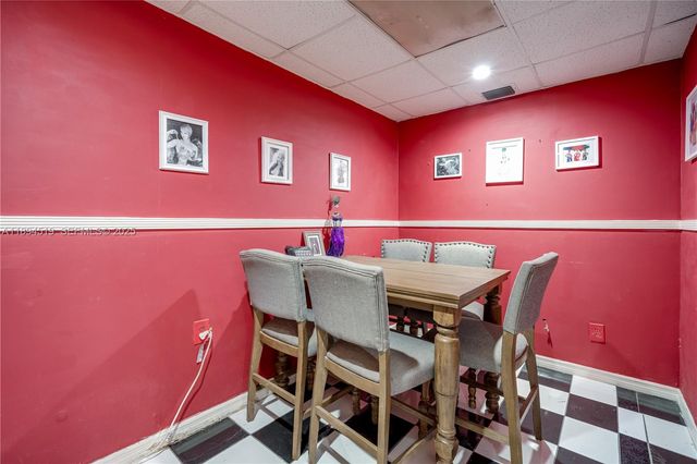 1121 NW 29th Street, Miami, FL 33127