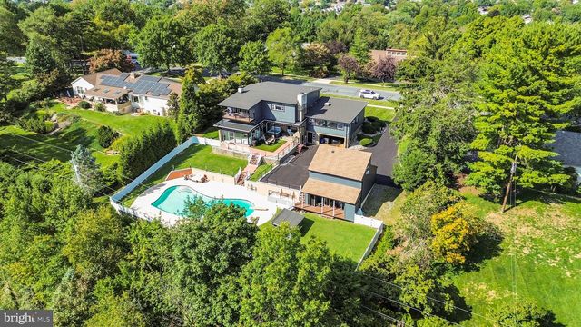 106 GRANDVIEW BLVD, Wyomissing, PA 19609