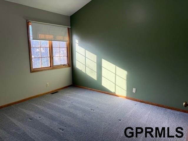 3720 Gayle Avenue, Bellevue, NE 68123