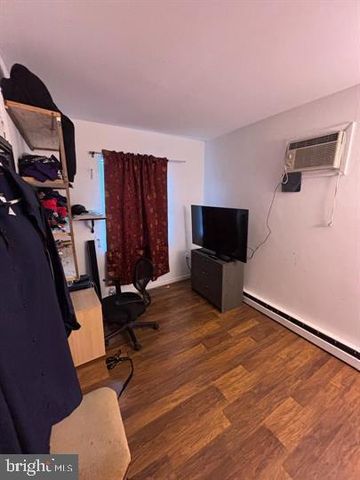 1304 DOEWOOD LN, Capitol Heights, MD 20743