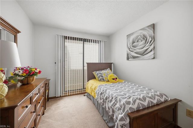 2303 Catamaran CT, Virginia Beach, VA 23451