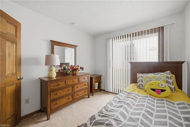 2303 Catamaran CT, Virginia Beach, VA 23451