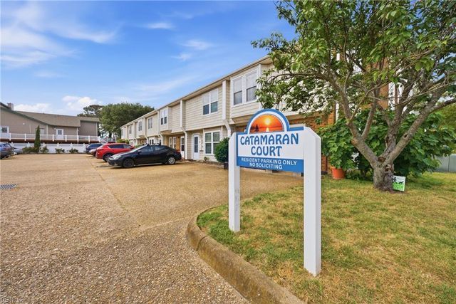 2303 Catamaran CT, Virginia Beach, VA 23451