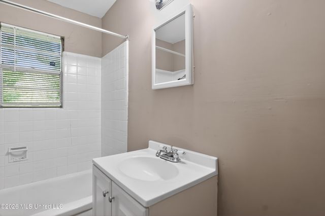 1439 Gibralter Drive, Jackson, MS 39204