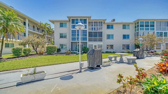 708 TAMIAMI TRAIL S 308, Venice, FL 34285