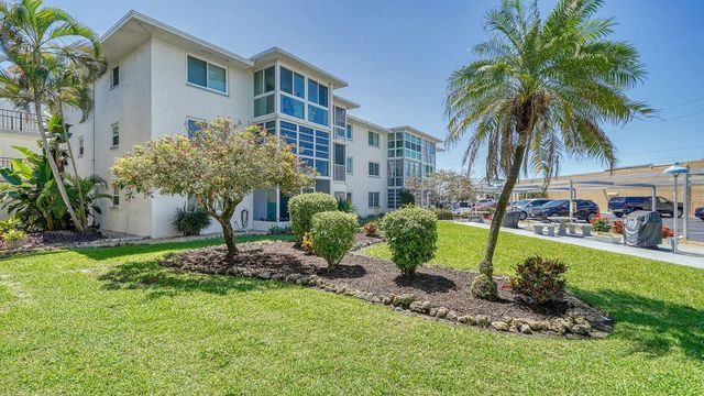 708 TAMIAMI TRAIL S 308, Venice, FL 34285