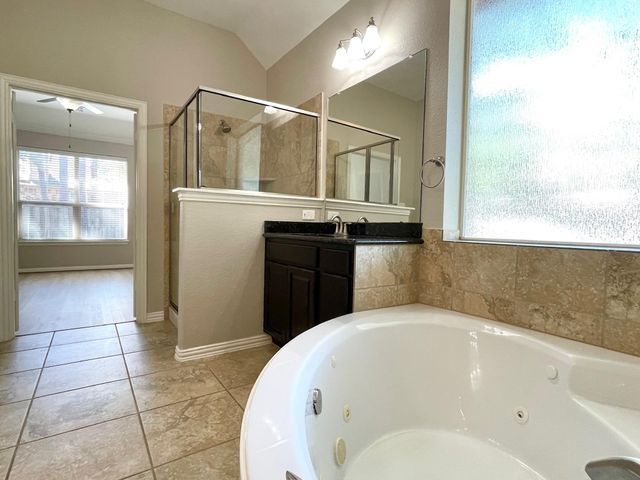 11 Silver Arrow Court, Spring, TX 77389