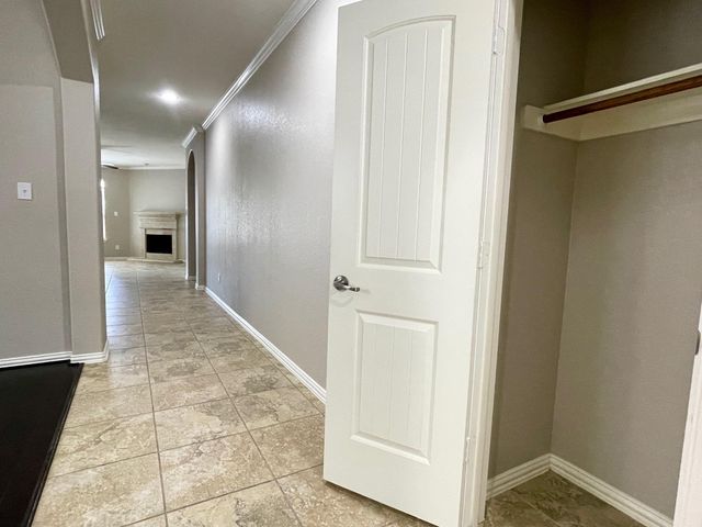 11 Silver Arrow Court, Spring, TX 77389