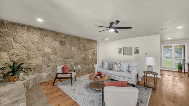 3905 Mountain Vista Drive, Granbury, TX 76048