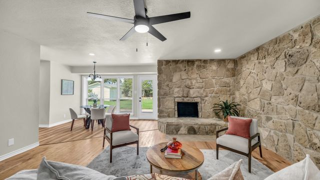 3905 Mountain Vista Drive, Granbury, TX 76048