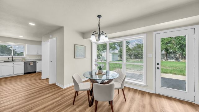 3905 Mountain Vista Drive, Granbury, TX 76048