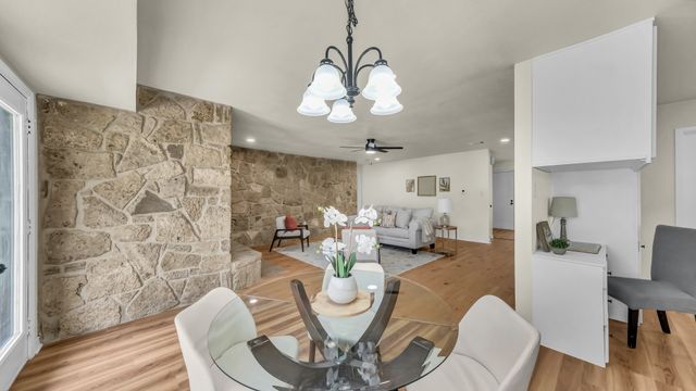 3905 Mountain Vista Drive, Granbury, TX 76048