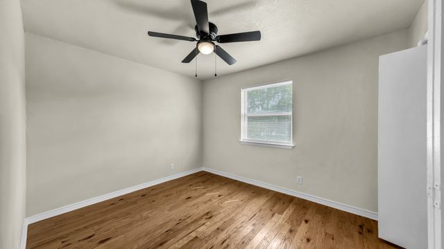 3905 Mountain Vista Drive, Granbury, TX 76048