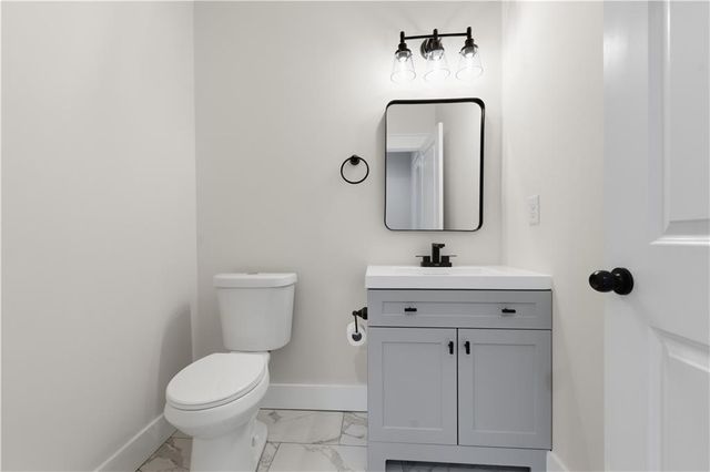 1043 Mccalla NE Street, Conyers, GA 30012