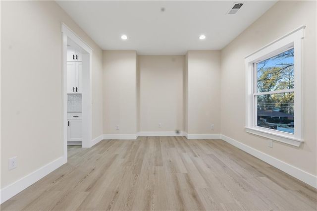 1043 Mccalla NE Street, Conyers, GA 30012