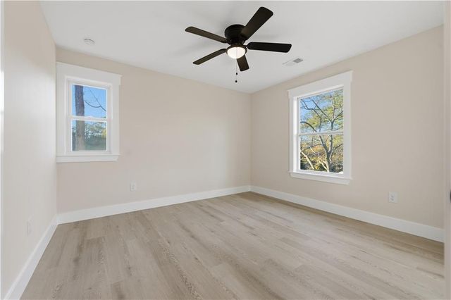 1043 Mccalla NE Street, Conyers, GA 30012