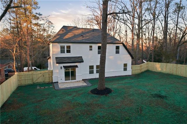 1043 Mccalla NE Street, Conyers, GA 30012