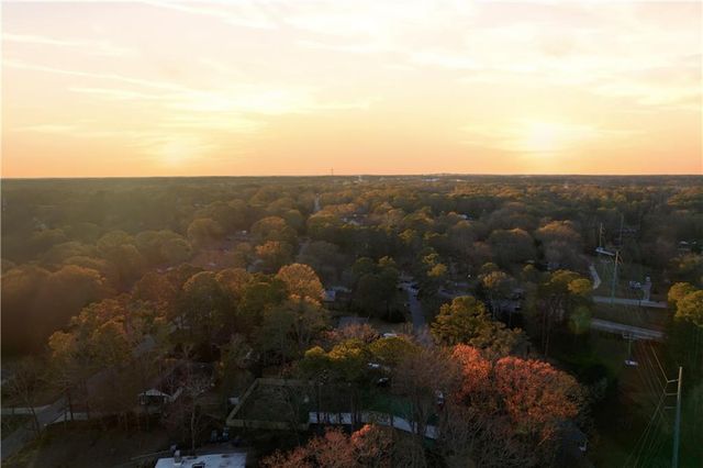 1043 Mccalla NE Street, Conyers, GA 30012