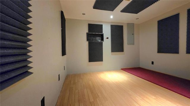 1048 Falls Brooke Drive, Conyers, GA 30094