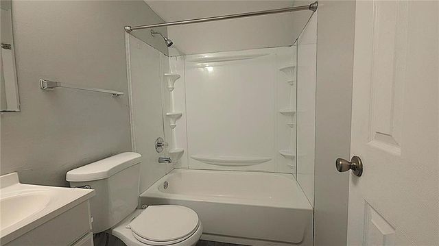 1048 Falls Brooke Drive, Conyers, GA 30094