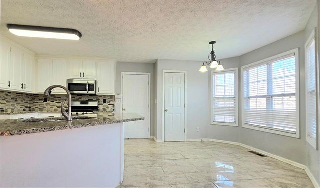 1048 Falls Brooke Drive, Conyers, GA 30094