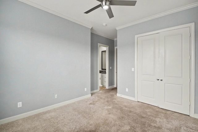 9948 Woodwind Lane N, Houston, TX 77025