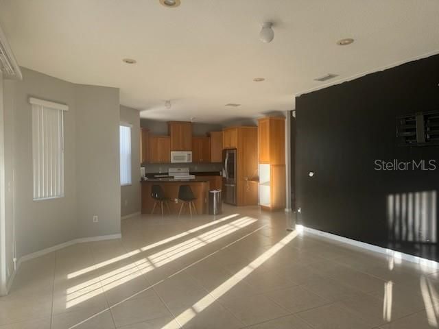 4015 WOODACRE LANE, Tampa, FL 33624