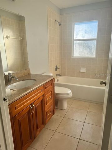 4015 WOODACRE LANE, Tampa, FL 33624