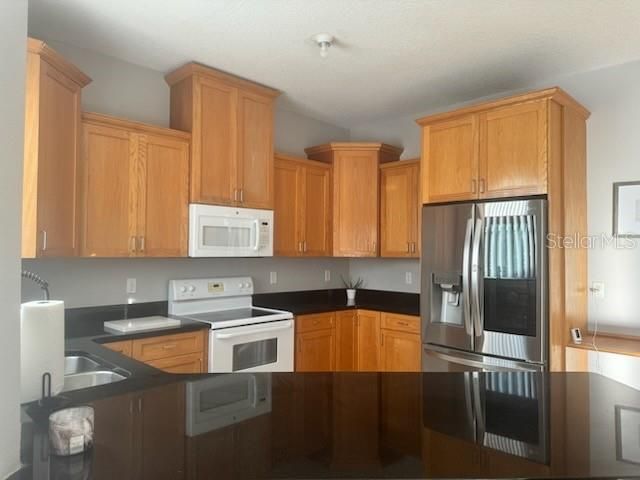 4015 WOODACRE LANE, Tampa, FL 33624